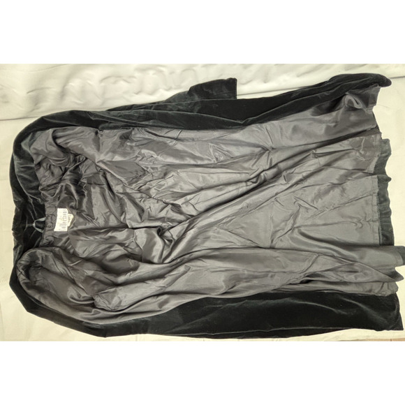 Vintage JS Collections Long Velvet Opera Coat Size Small Black Gothic Evening - Picture 3 of 13